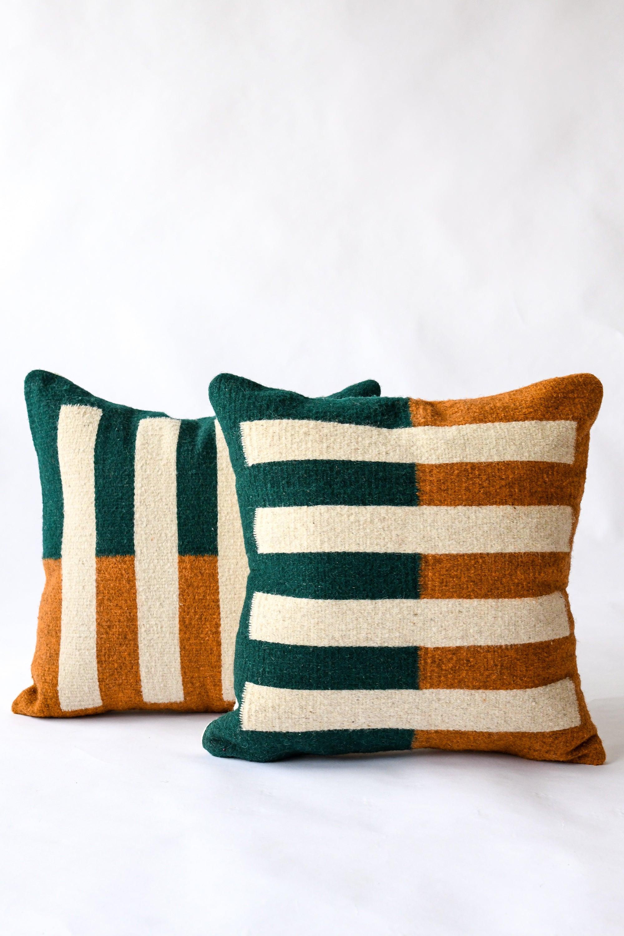 Wool Tri Colored Pillow Nº2